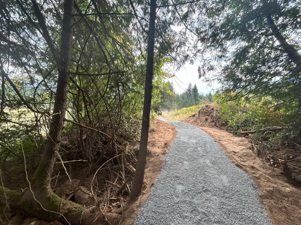 Trail2